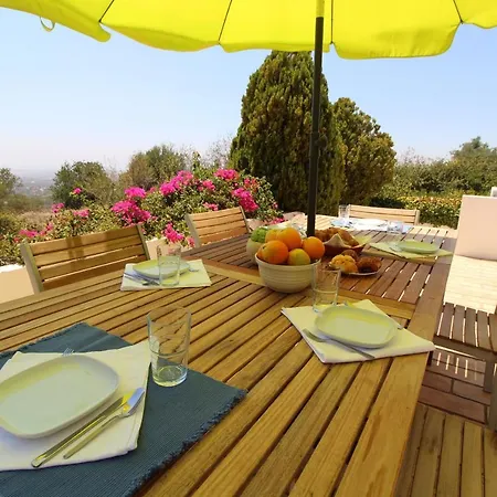 Vivenda Camelia V3 Com Piscina Em - Algarve *