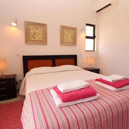 Vivenda Camelia V3 Com Piscina Em - Algarve Villa *
